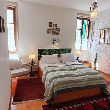 Palace Basilico 1580. Bed & Breakfast Rovigno