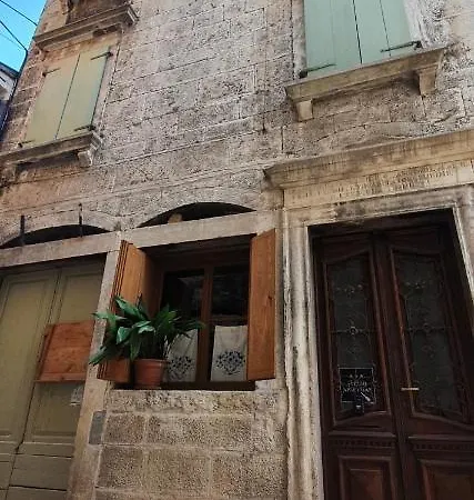 Palace Basilico 1580. Rovigno