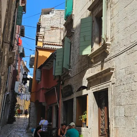 Bed & Breakfast Palace Basilico 1580.